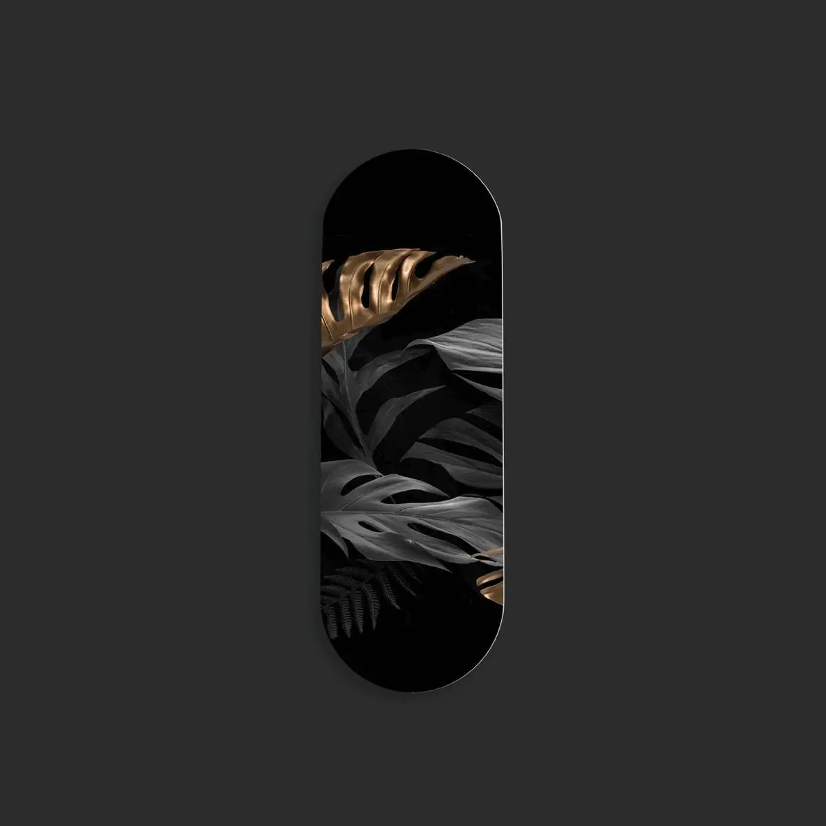 Gold and Black Monstera Gripper