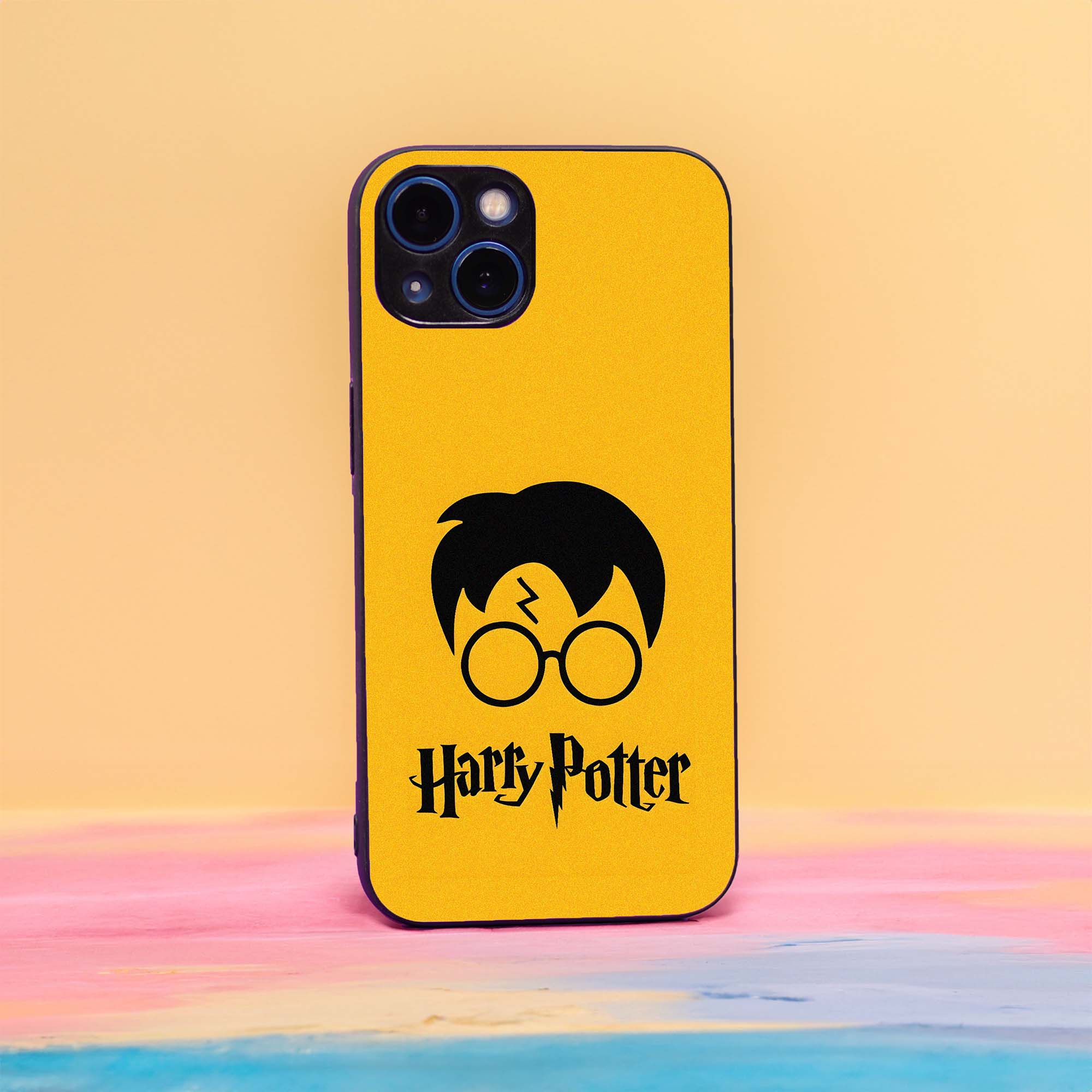 Harry Potter Yellow Board Sleek Hybrid Case