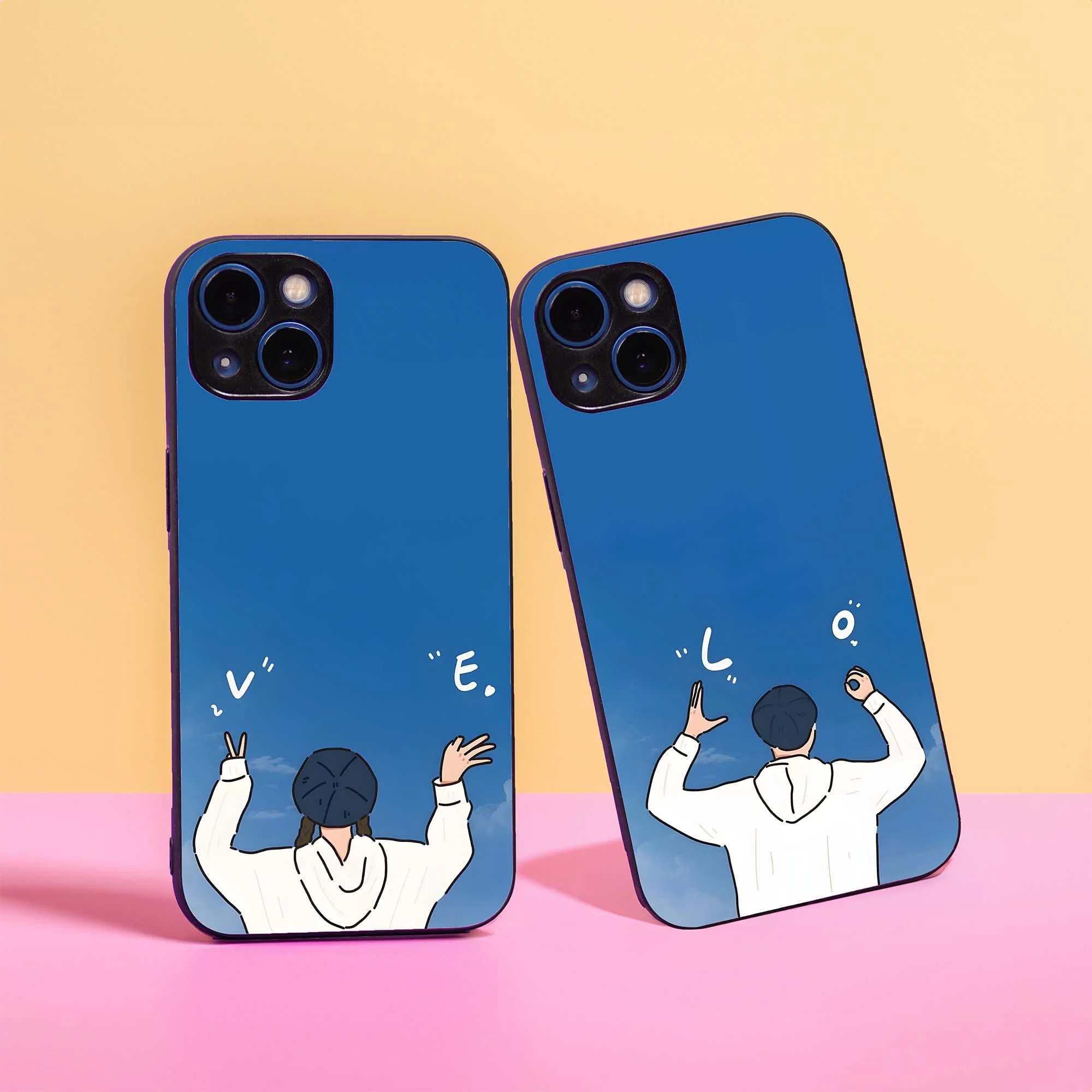 Love Gesture Couple Glass Case