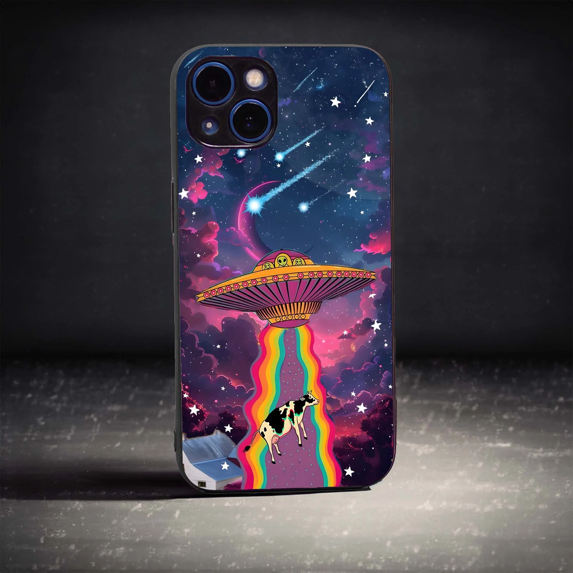 Moo-liens Glass Case