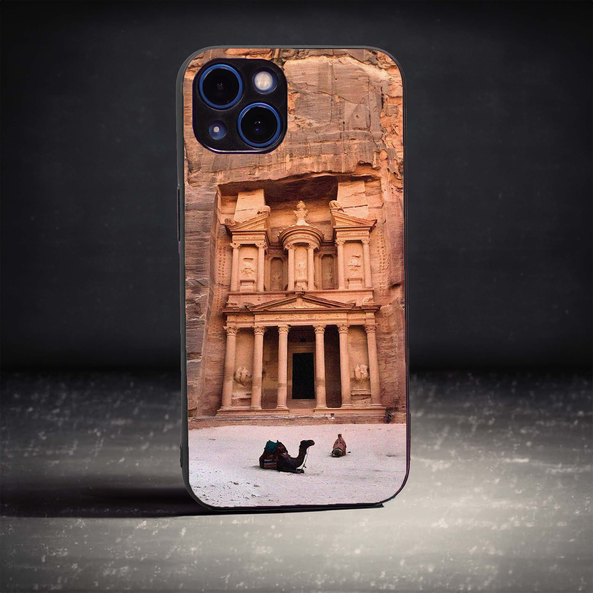 Petra Sleek Hybrid Case